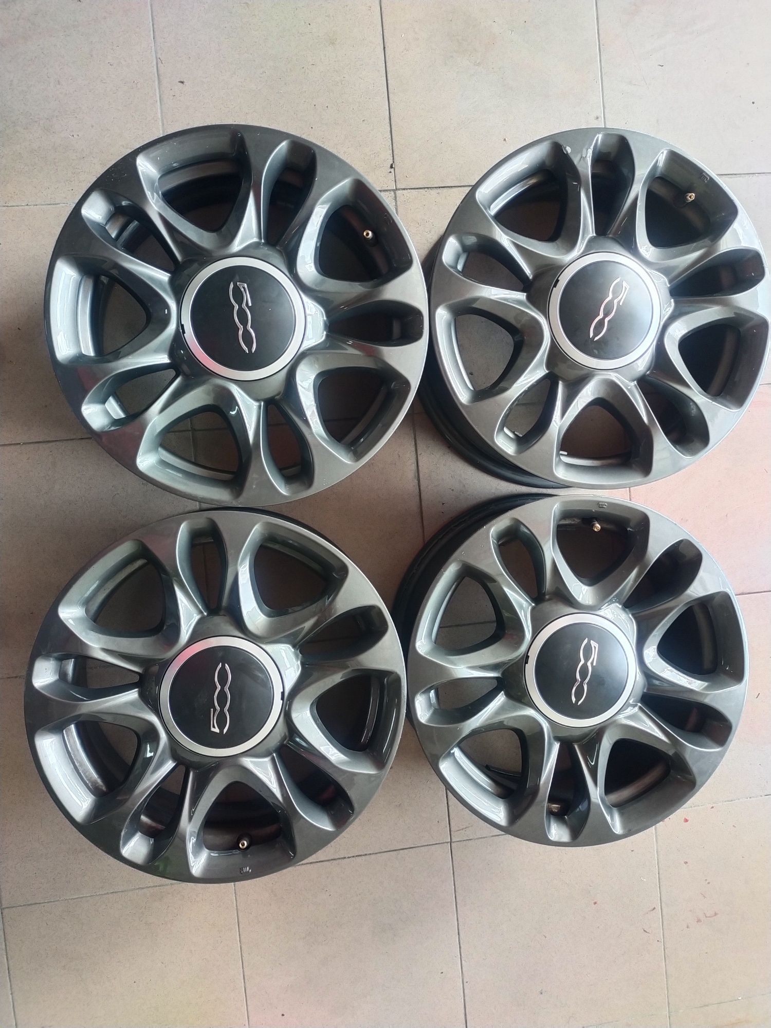 Felgi aluminiowe 15 Fiat 500