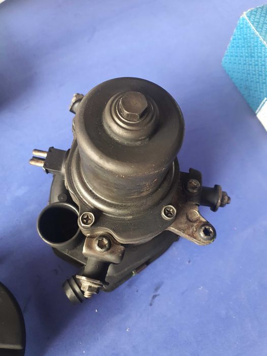 Bomba de ar secundaria Mercedes