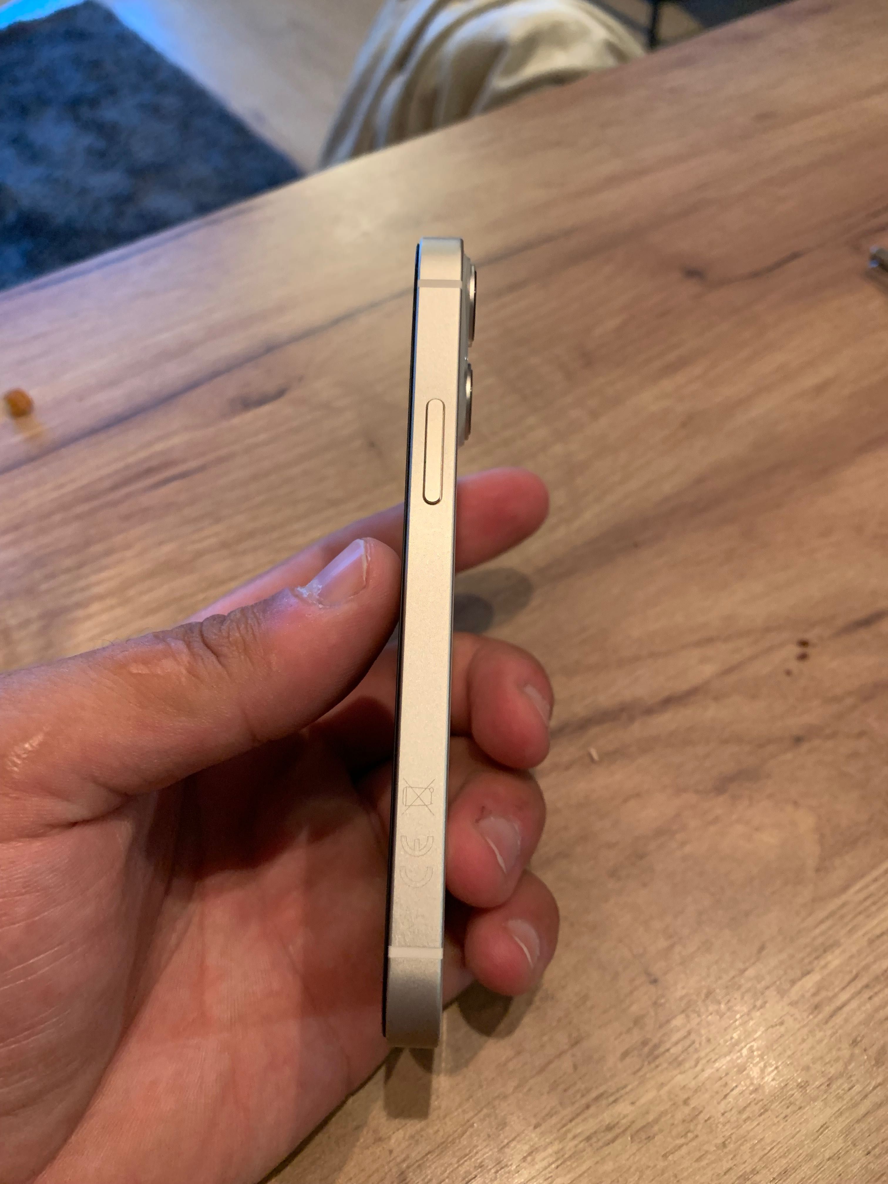 iPhone 13 mini. 128GB