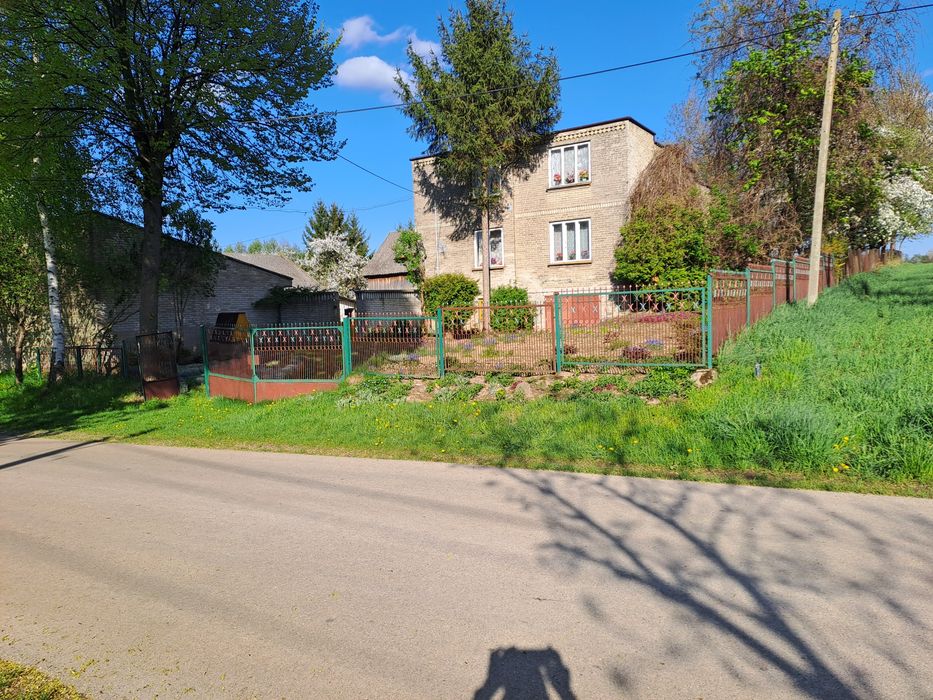 Gospodarstwo rolne z zabudowaniami i lasem 6h