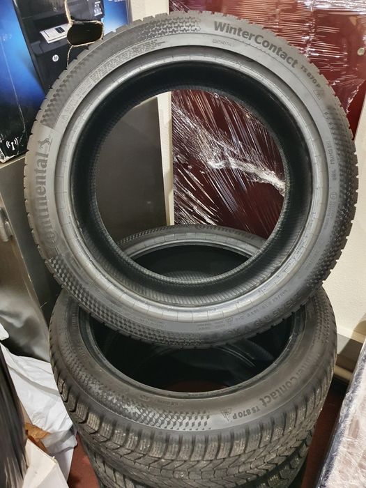 Зимние шины 245/45 R19 Continental WinterContact TS870P