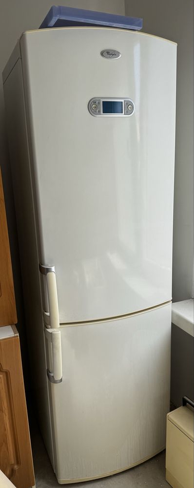 Lodówka 190x60x63