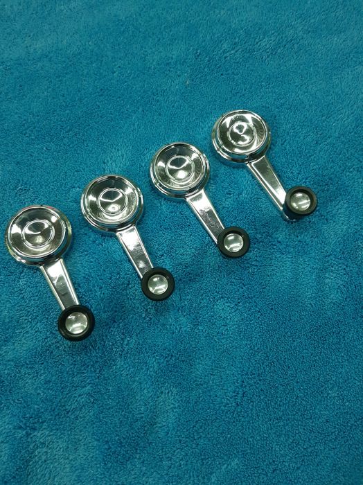 Ручки хром стеклоподьеников ВАЗ 2103 , 2106