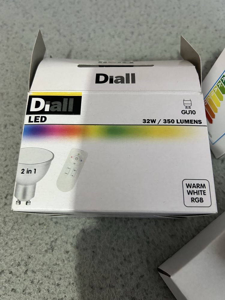 Zarówki z pilotem Diall