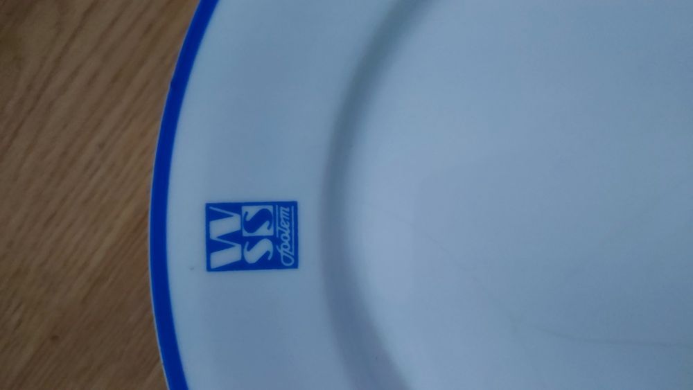 Stare talerze WSS Społem. Cena za 4 szt