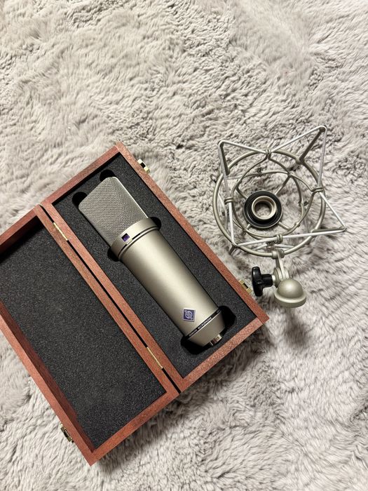 Мікрофон Нойман U 87 Neumann