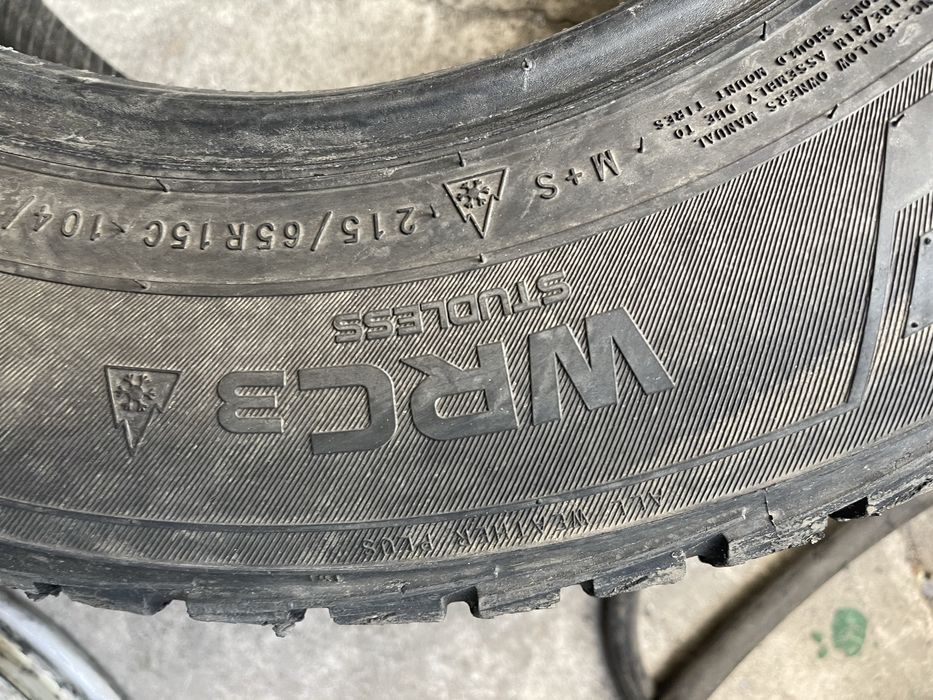 Шина 215/65 15С Nokian б/у 1шт 7мм зима U8