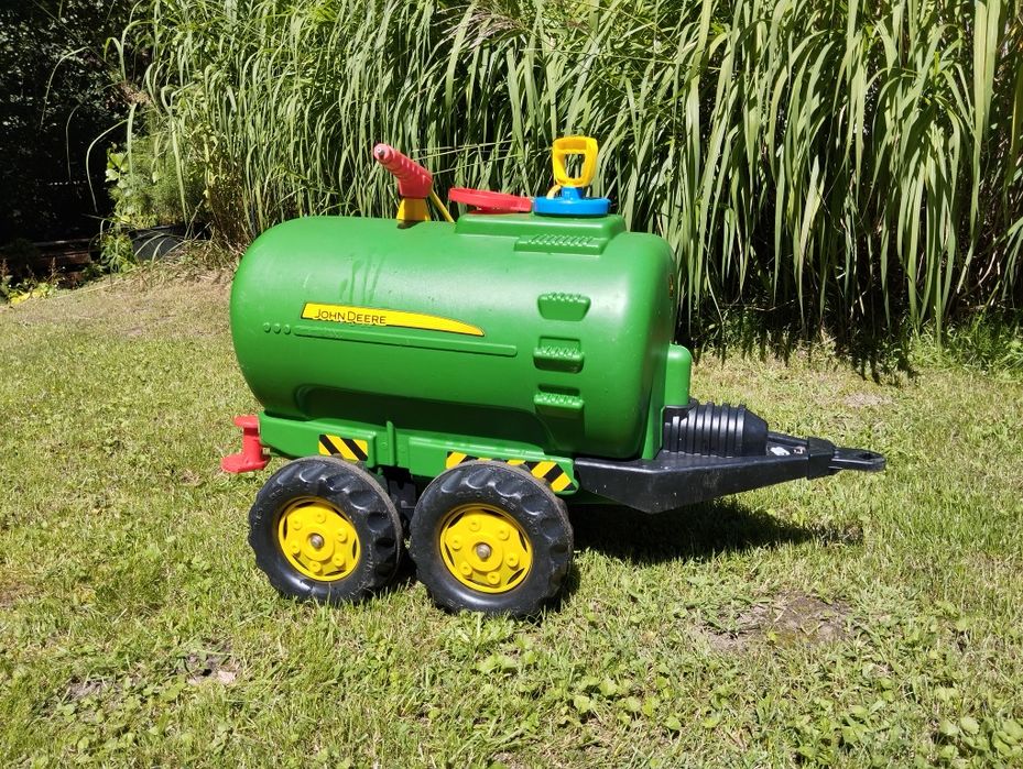 Zestaw rolly toys traktor + przyczepa +cysterna
