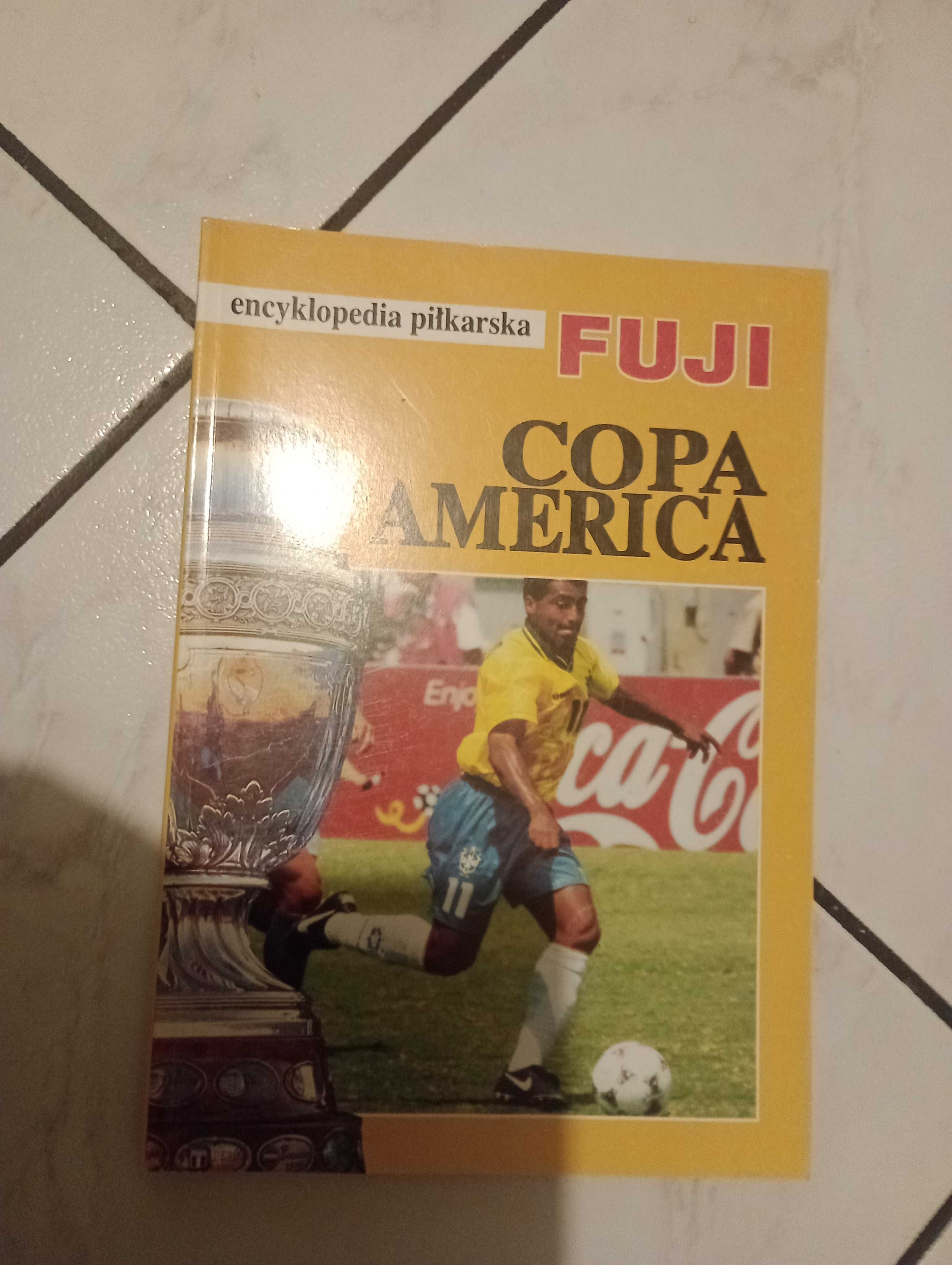 13 Tomów Encyklopedii Piłkarskiej Fuji