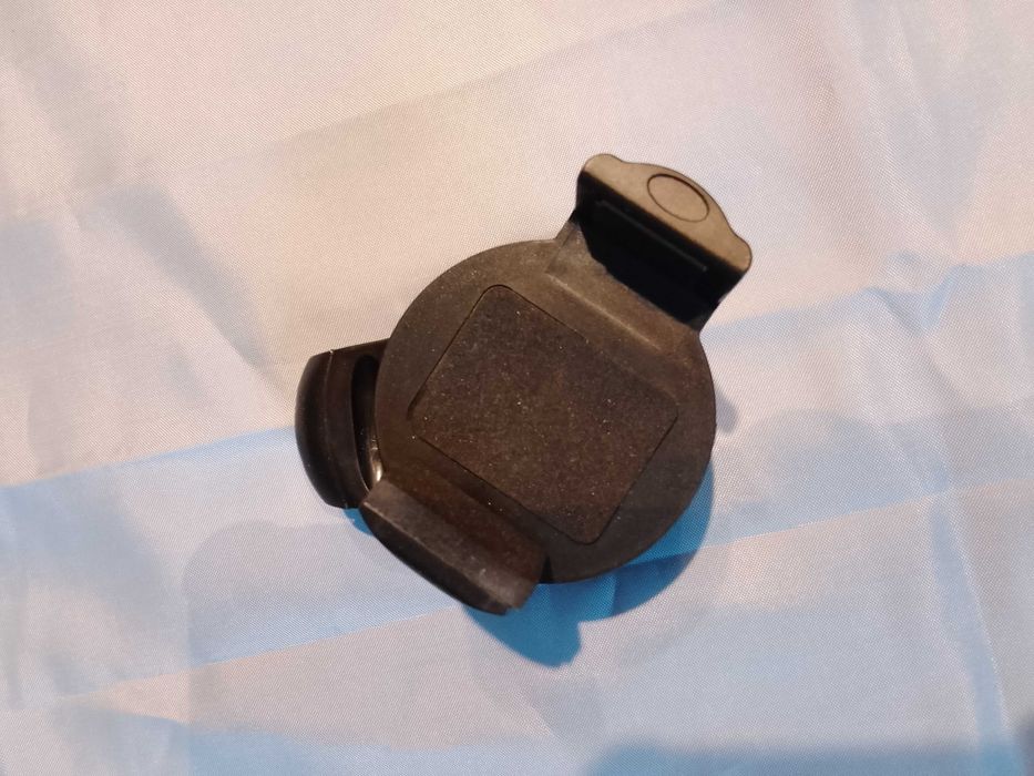 uchwyt na telefon do szyby do samochodu