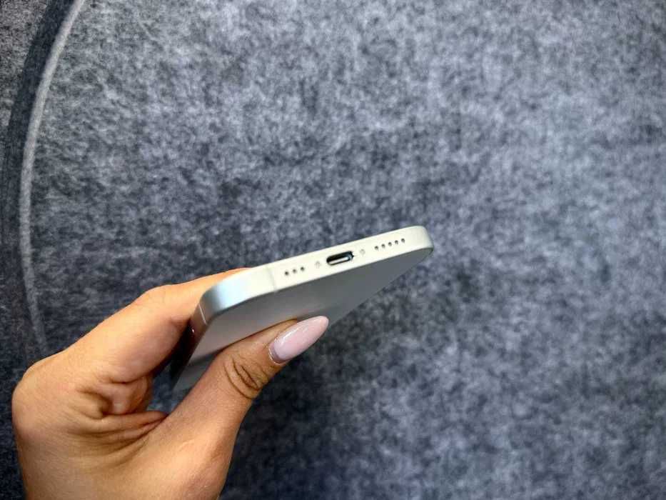 iPhone 16 128 GB White | raty 0% | gwarancja 24msc. | odbiór osobisty