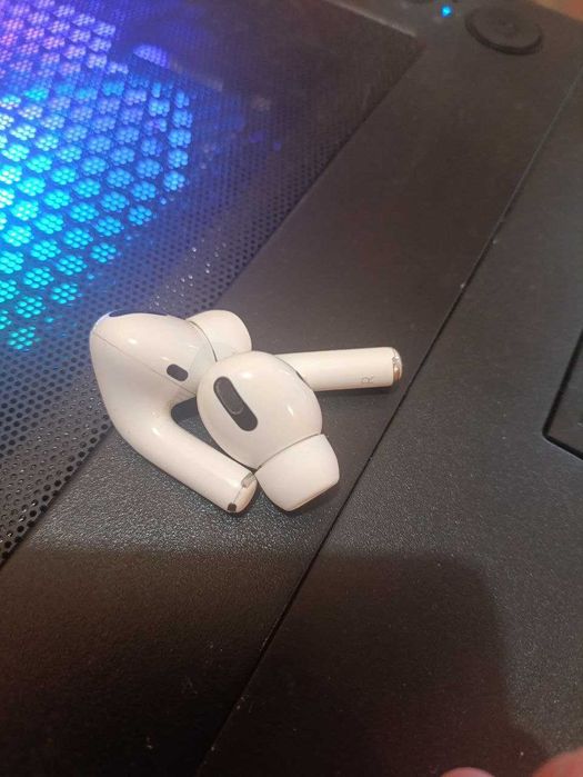 Наушники Apple Airpods PRO 1