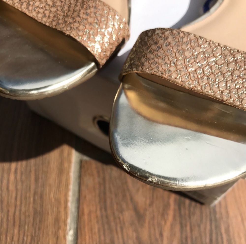 Sandały damskie GUESS, 37