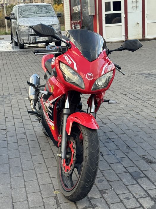 Viper f2 2020 червоний 250 кубов