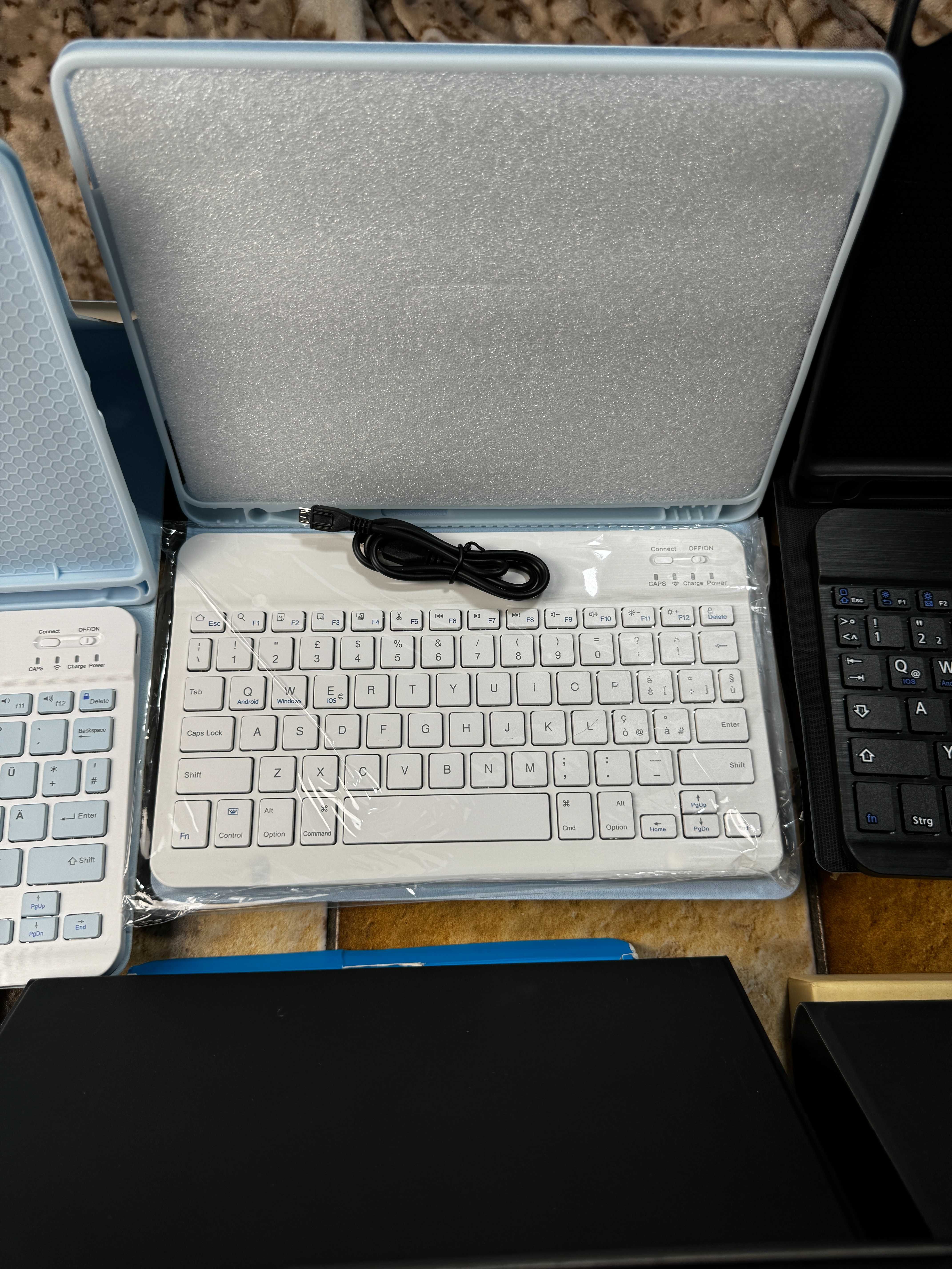 Чохол клавіатура Apple Ipad 10.2" 7 8 9 gen Ipad Air 3 Pro 10.5"