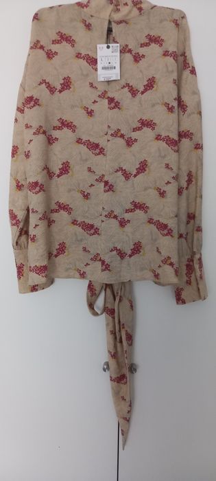 Blusa Zara Tam L Nova com Etiqueta  ( portes incluídos)