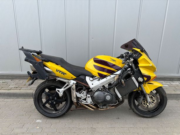 Honda VFR 800 VTEC  Części