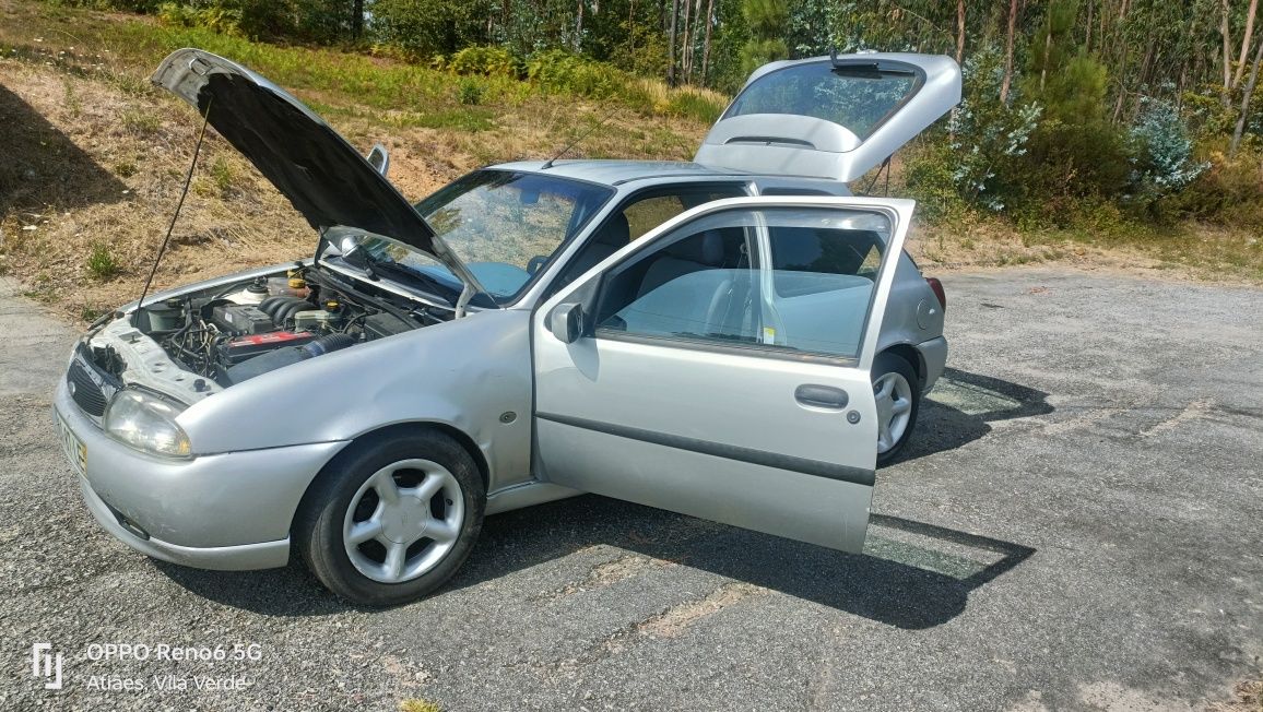 Ford fiesta 1.8td