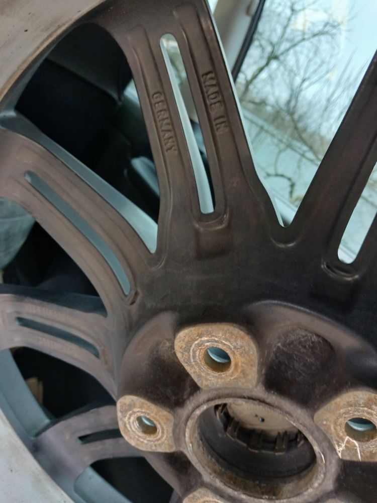 Диск колесний  r 21 Porsche Cayenne 7p5601025l