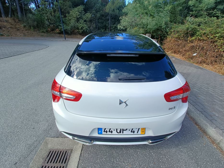 Vendo DS 5 de 2015. Particular e em bom estado
