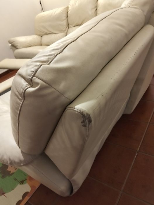 Sofá de canto com chaise longue