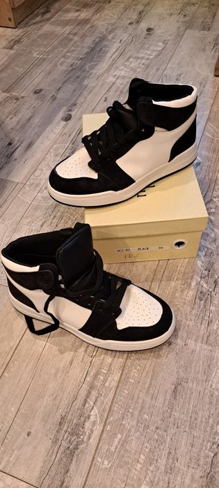 Sneakersy plus gratis drugie rozm.39