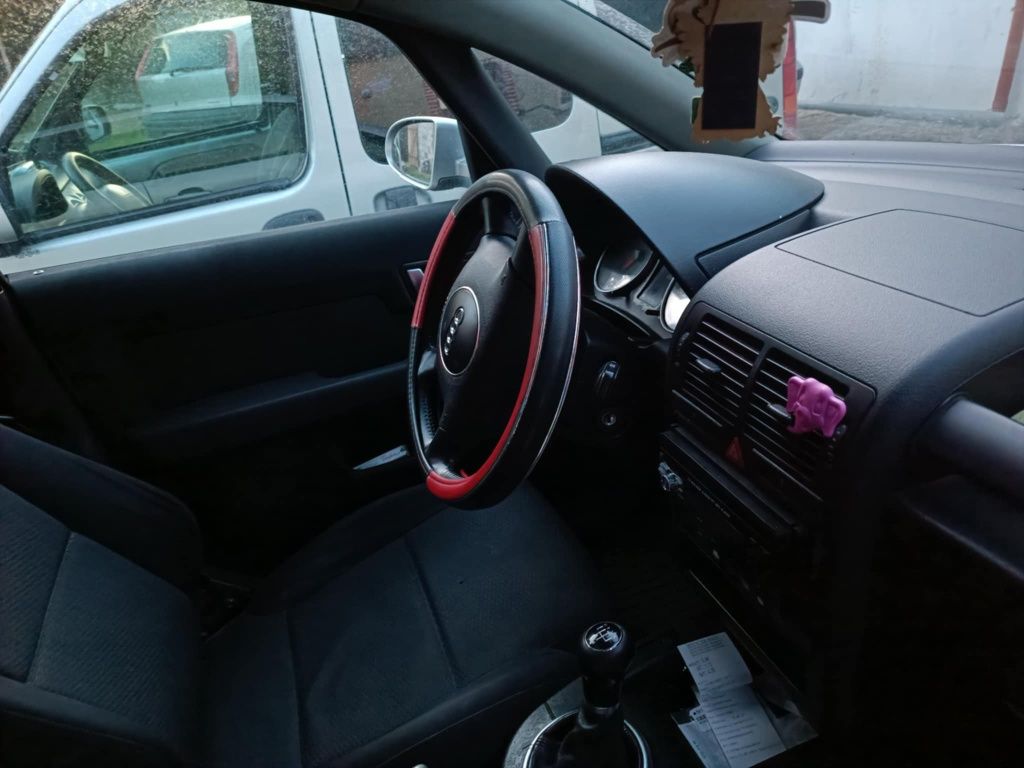 Samochód Audi A2