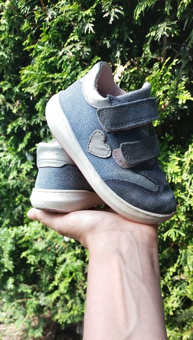 Adidaski firmy Primigi w rozm. 23