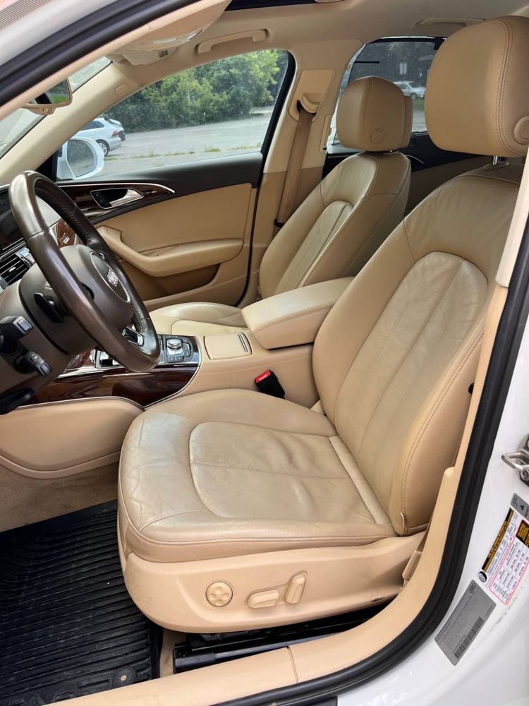 Автомобіль Audi A6 C7 3.0TDI/повністю обслужений , торова комплектація