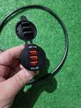 Porta usb mota prova agua
