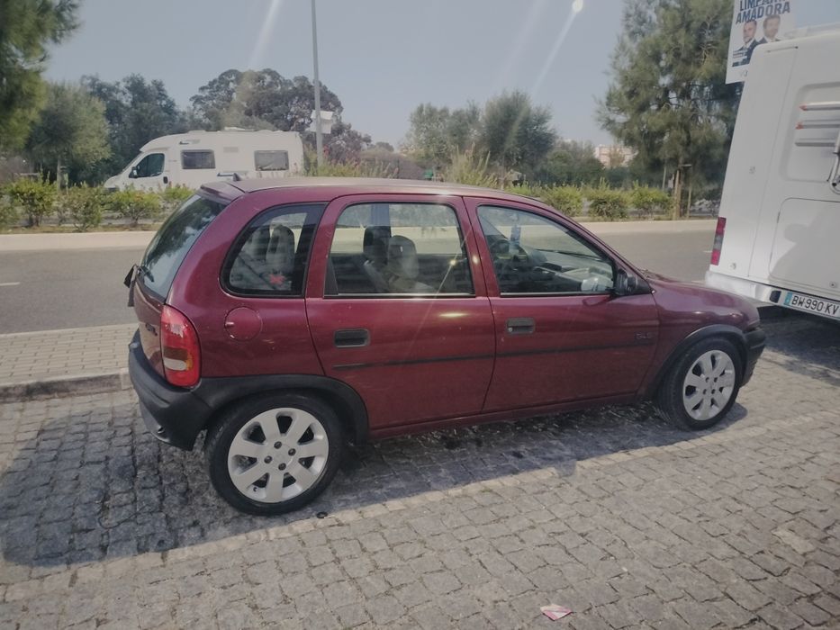 Corsa B 1.4 Sport