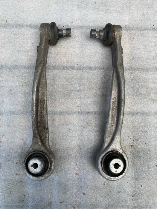 4m0407509b,4m0407510b Audi q7 4m ричаг задній верхній