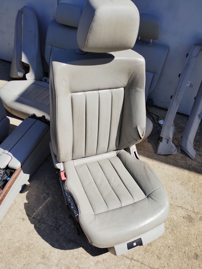 Fotele tapicerka Mercedes w212 sedan wentylowane masaże pamiec full