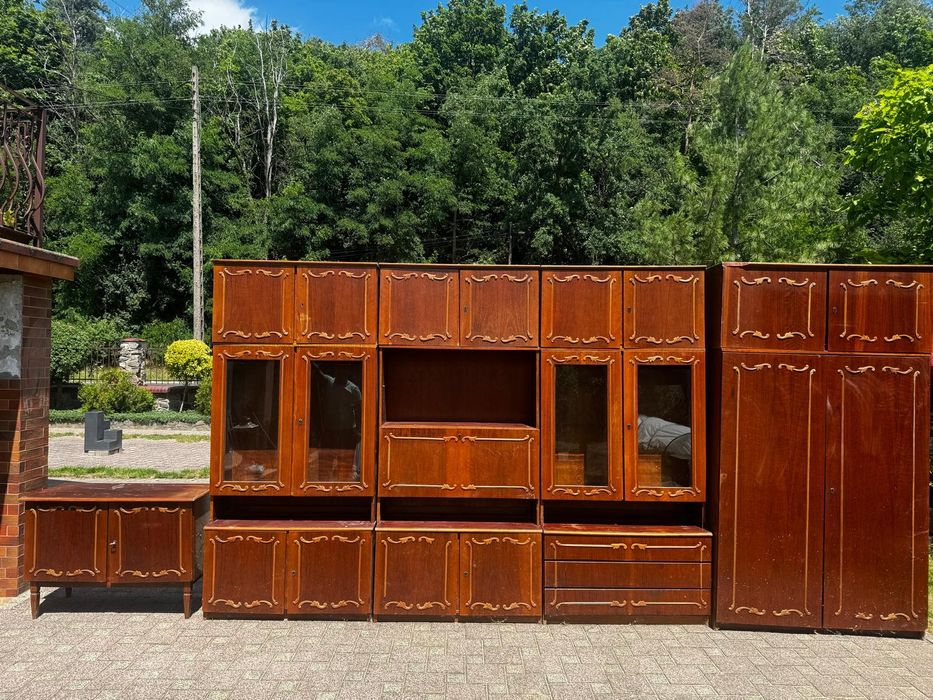 Meblościanka zabytkowa