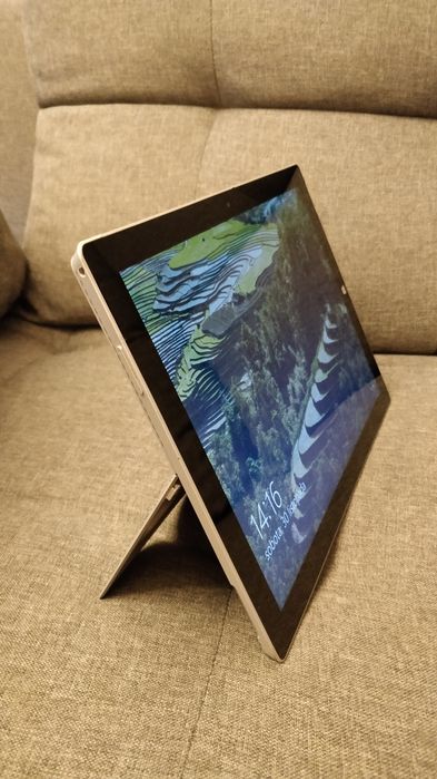 i5 8gb ram 256gb Surface 3 pro Microsoft tablet z windows komputer