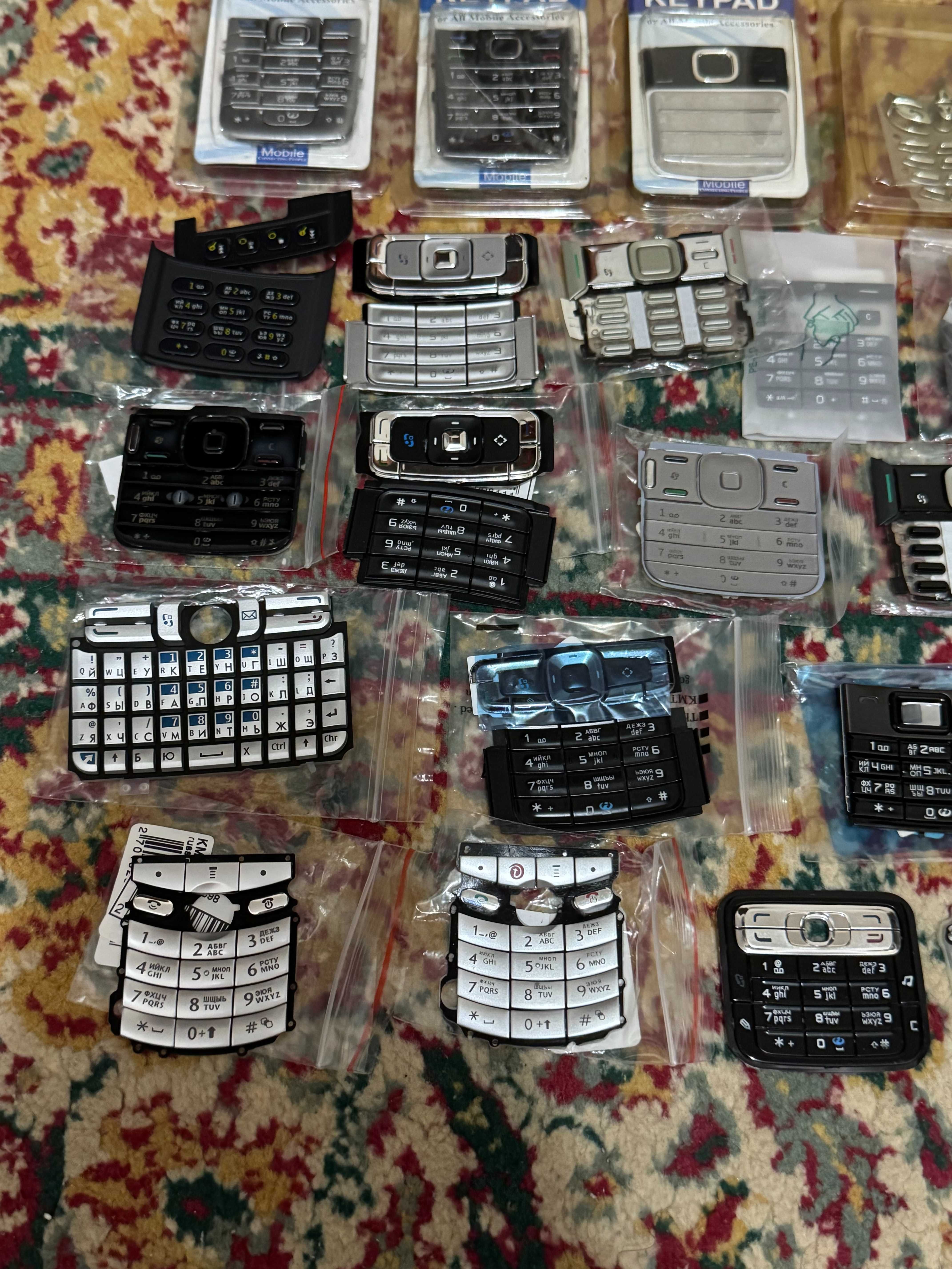 Клавіатури та кнопки до Nokia / Motorola / Sony Ericsson