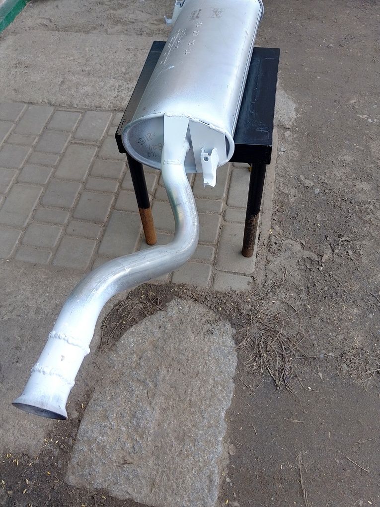 Продам Глушник ВАЗ 2115