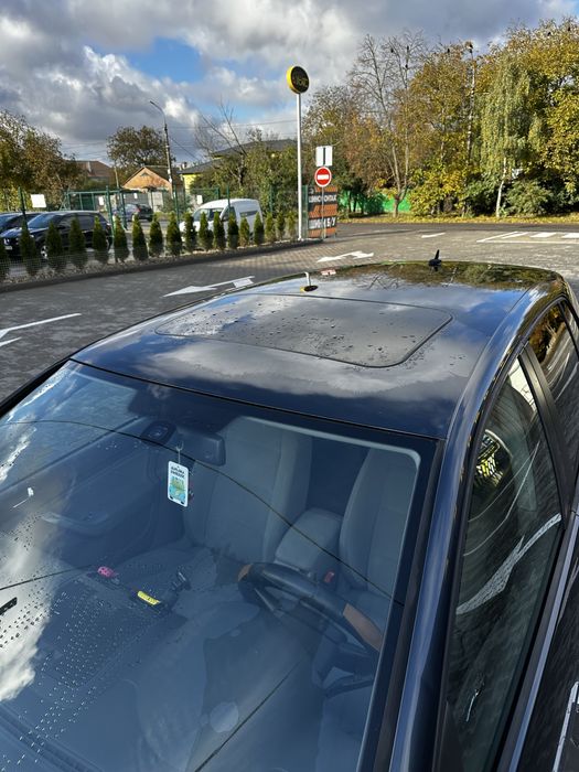 Volkswagen Golf V 1.6 MPI  Розмитнений