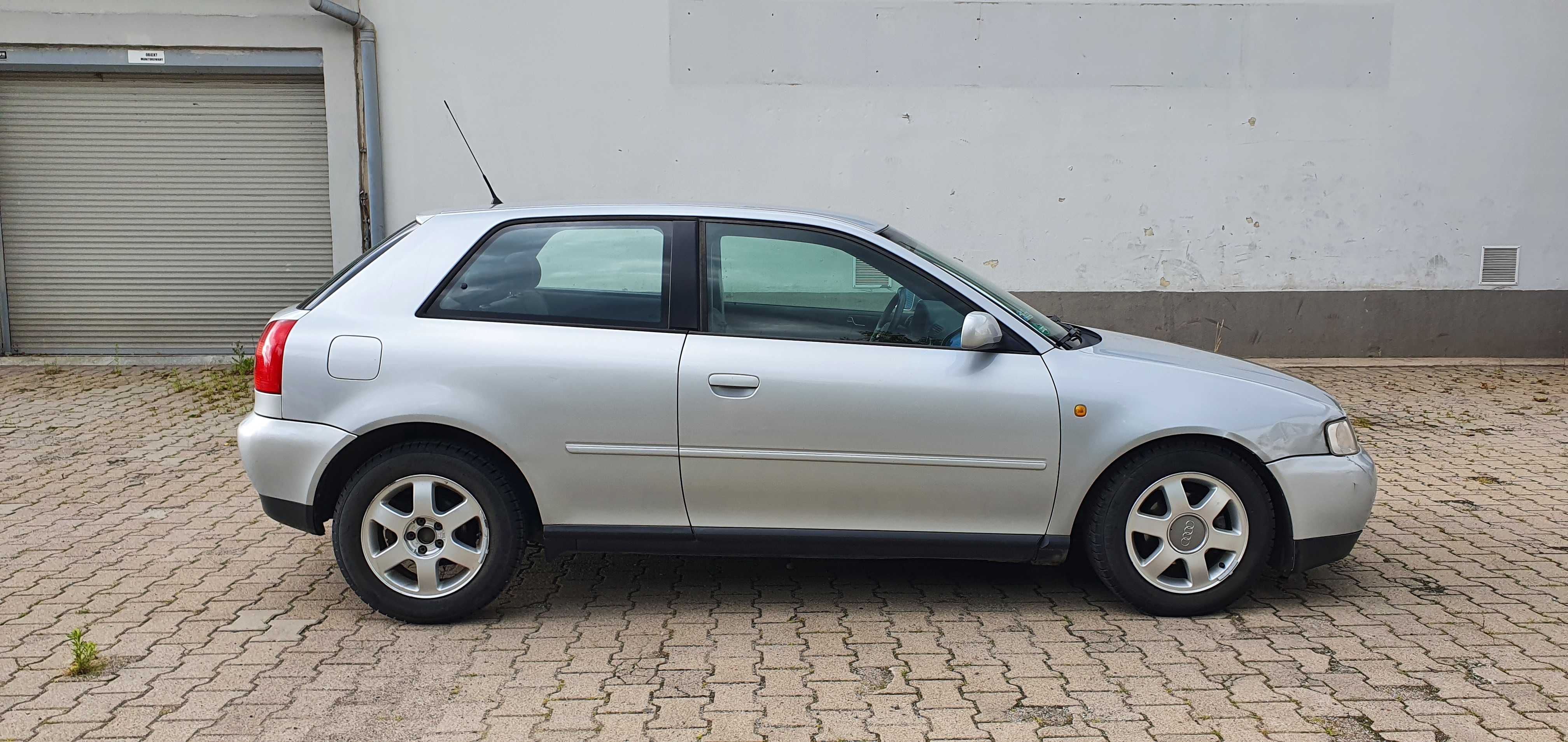 Audi A3 1.6 Skrzynia Automat, Klimatronik, Stan Bardzo Dobry 225tys.km