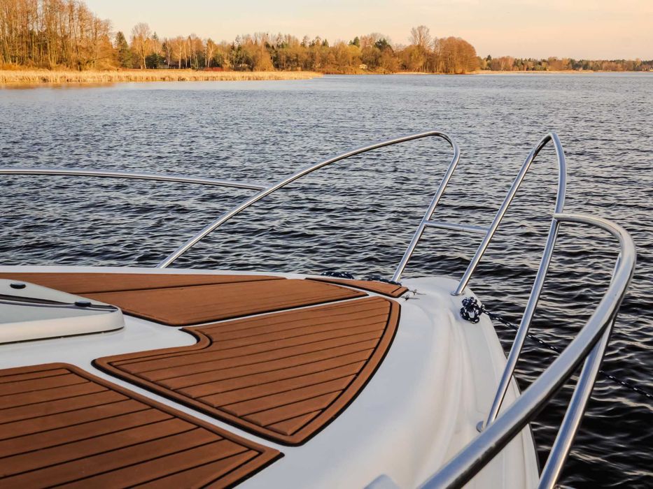 Coral Yacht 750, 220 KM, nowy pokład i tapicerki, wyposażenie PREMIUM!