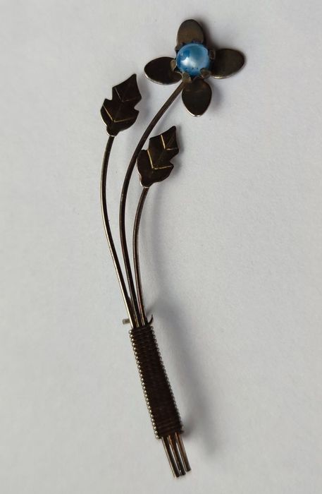 Брошь цветок времён СССР винтаж