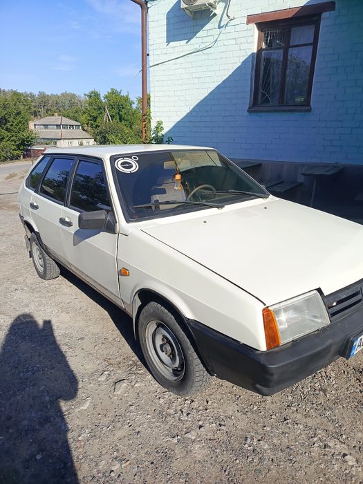 Продам ваз 2109.