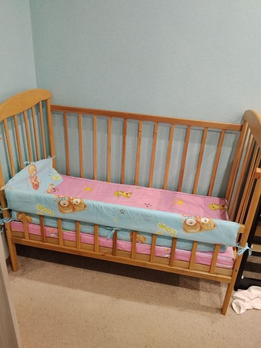 Віддам ліжечко на літмаше