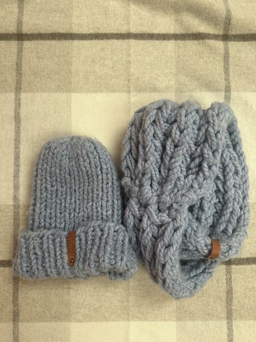 Комплект шапка + шарф від українського бренду Knittogolic