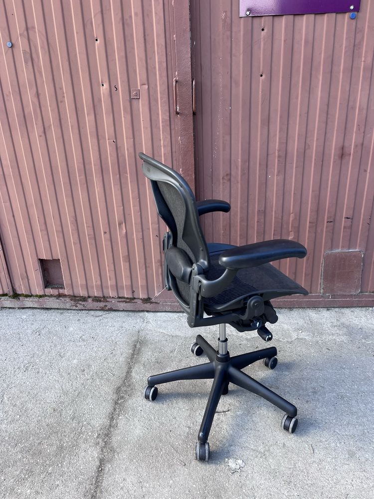 Wyprzedaż Fotel biurowy Herman Miller Aeron