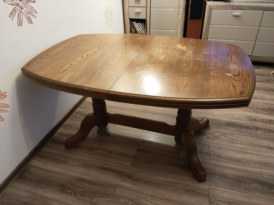 Stół dębowy używany