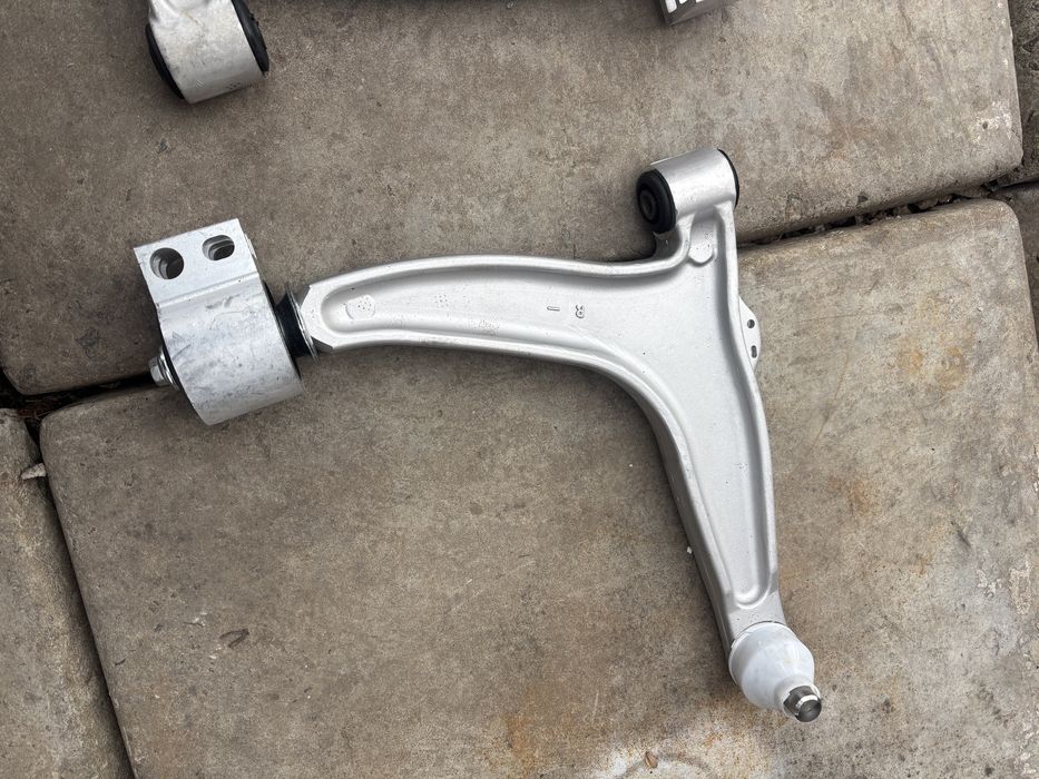 Opel Vektra C, opel signum ричаги передні