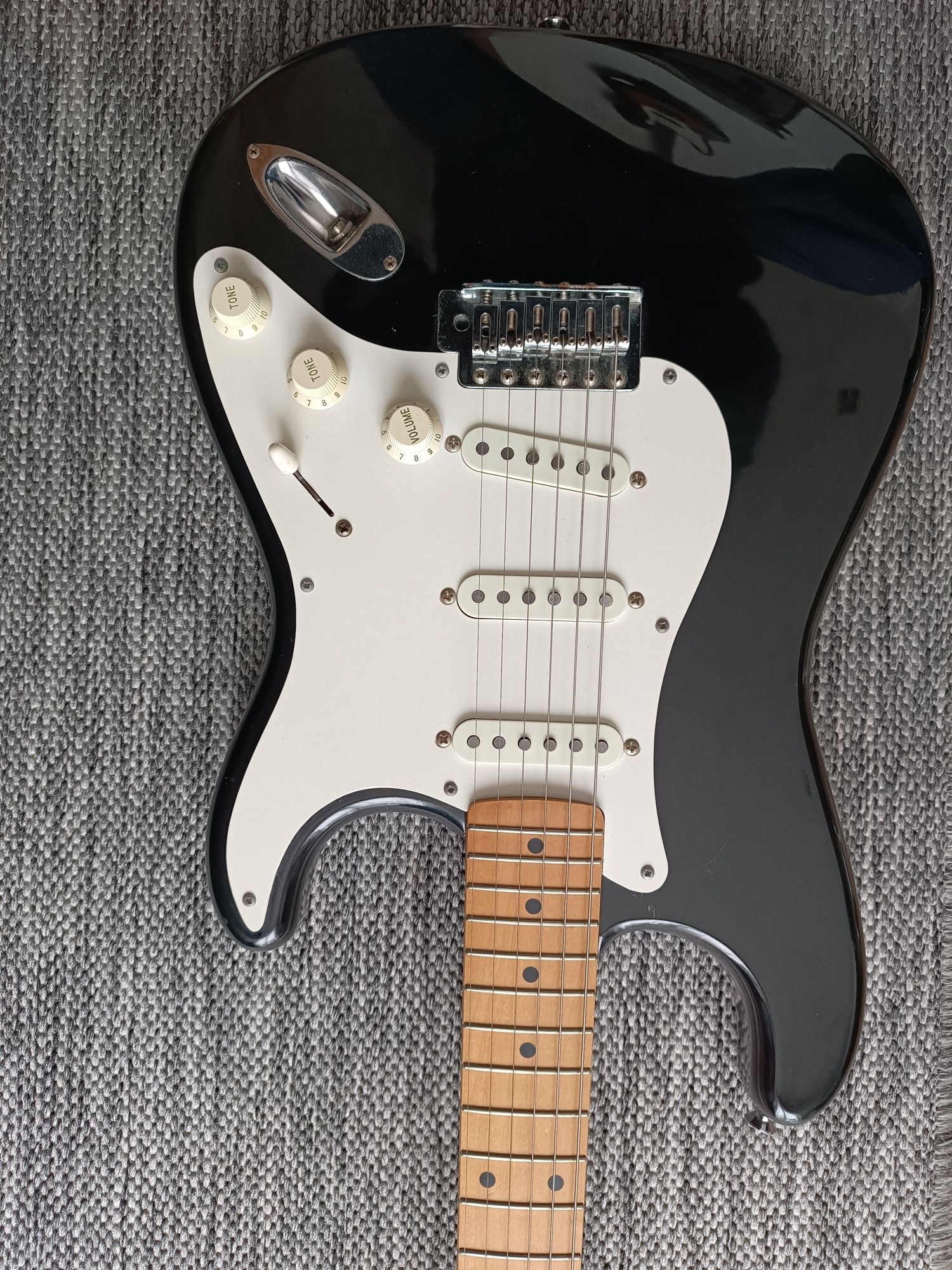 Squier stratocaster made in Japan by Fender
