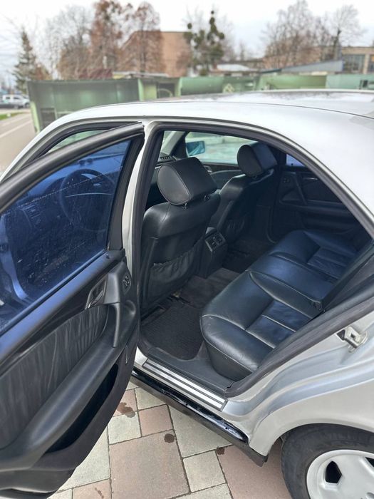 Mercedes e210 3.2 бензин автомат