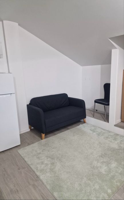 Arrenda se T1 perto Sé de Braga